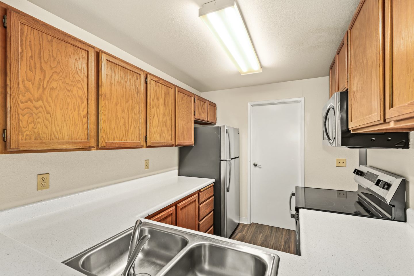 Starboard Apartments Image 22