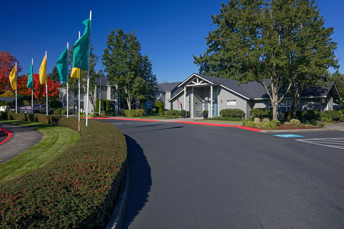 Eight Towncenter Image 17