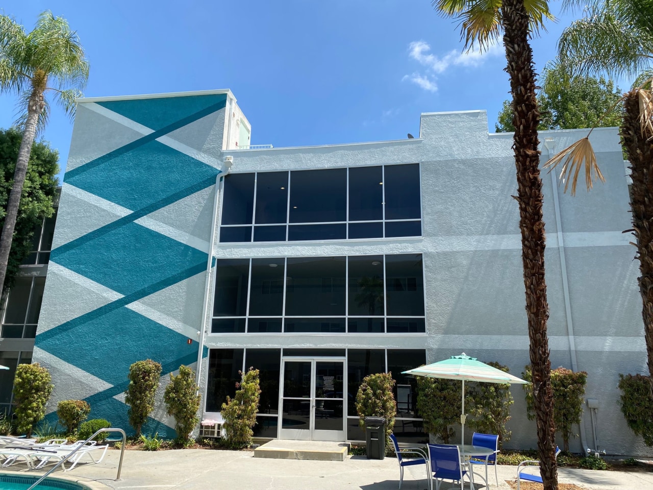 Mila Sherman Oaks Image 2