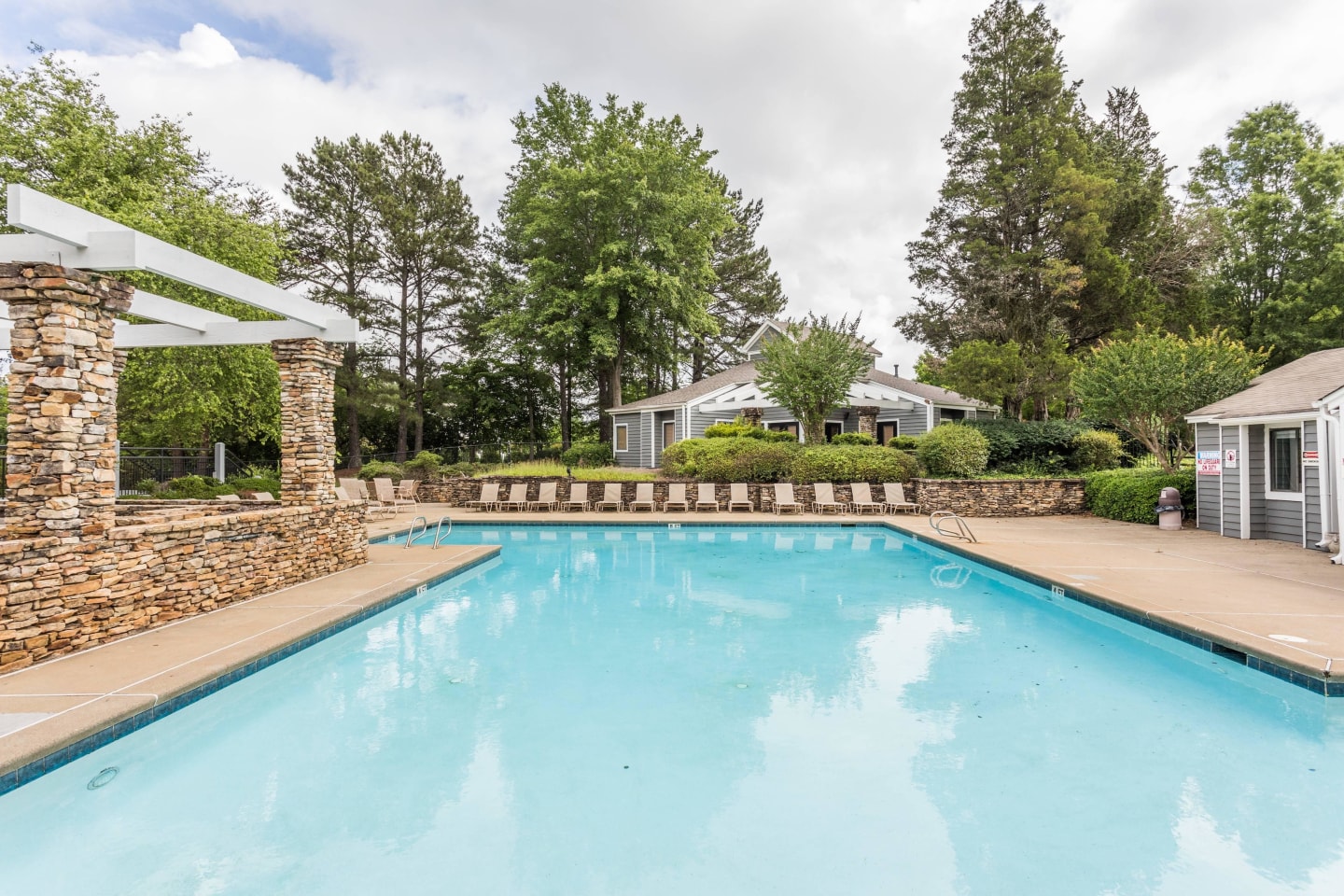 Crestmont Image 9