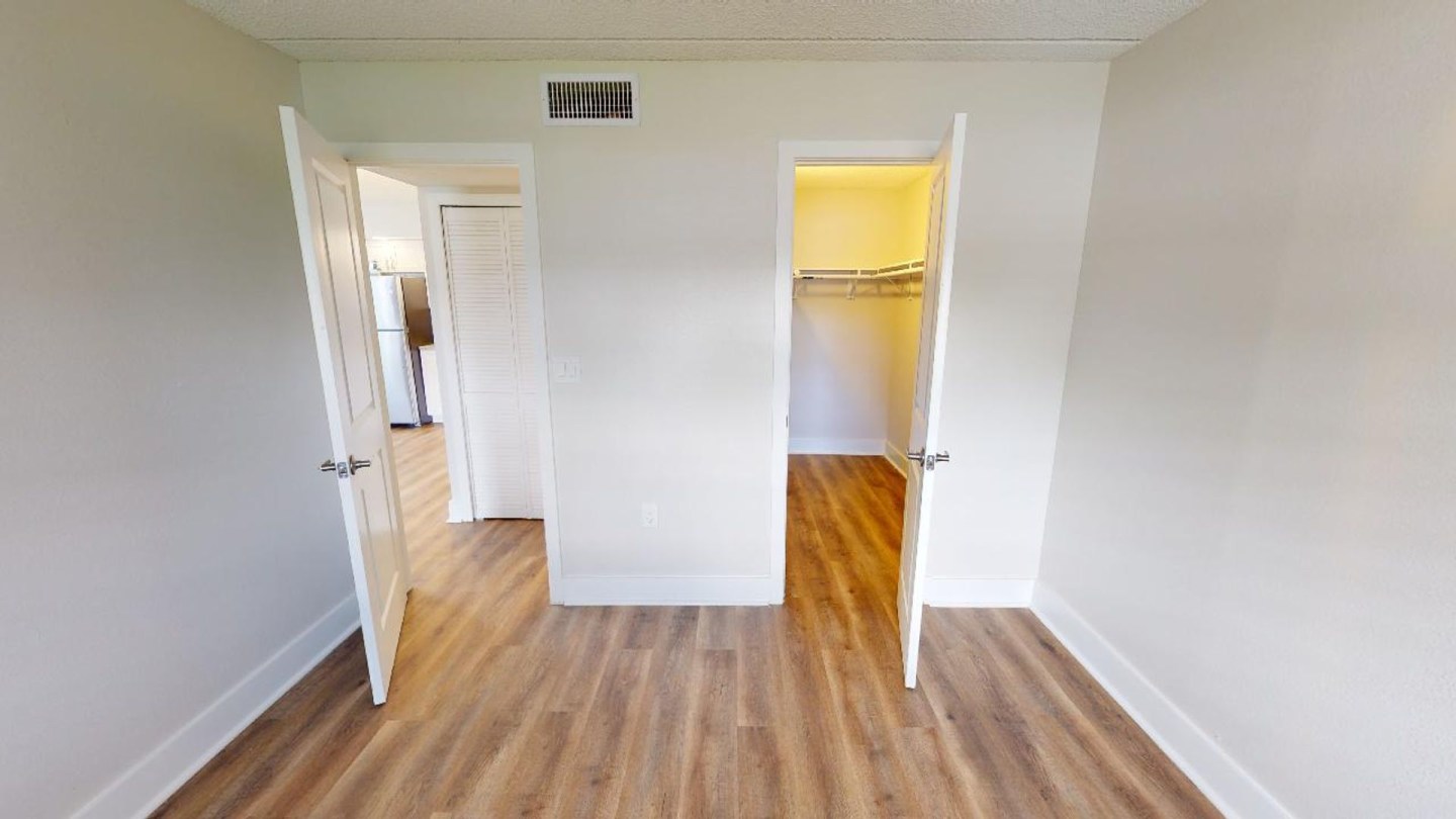 Park On Central Apartments Image 10