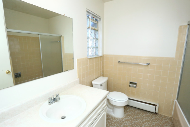 Cherry Hill Village Image 19