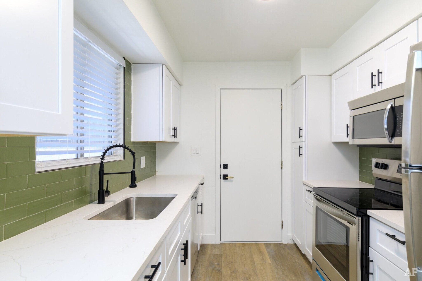 Century Apartments Image 11