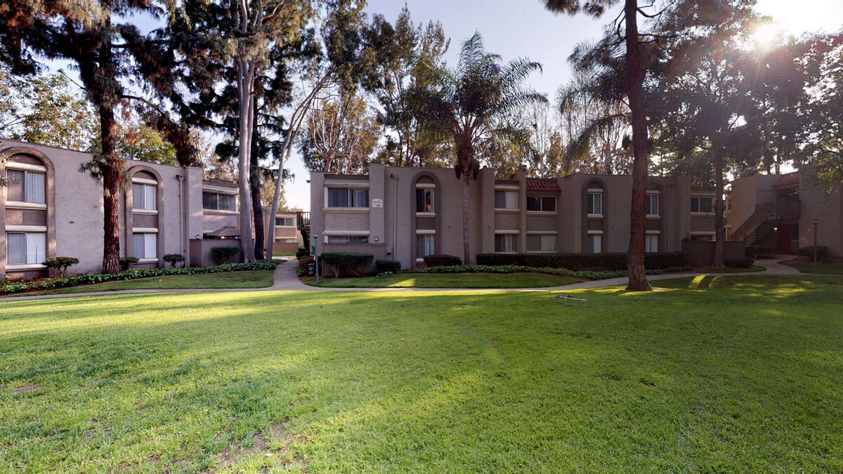 Mountain View Apartments Image 16