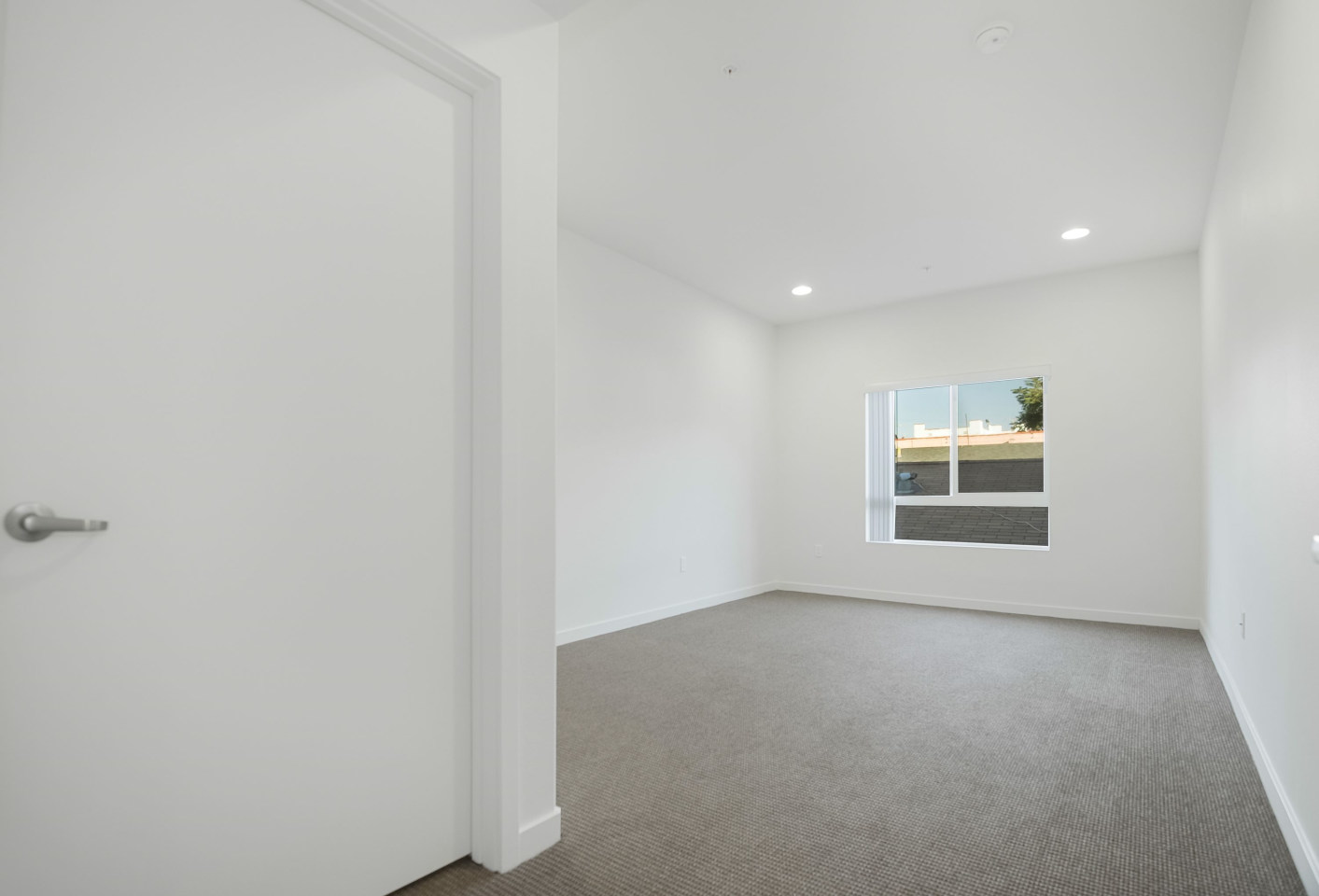 Valley Street Apartments Image 7