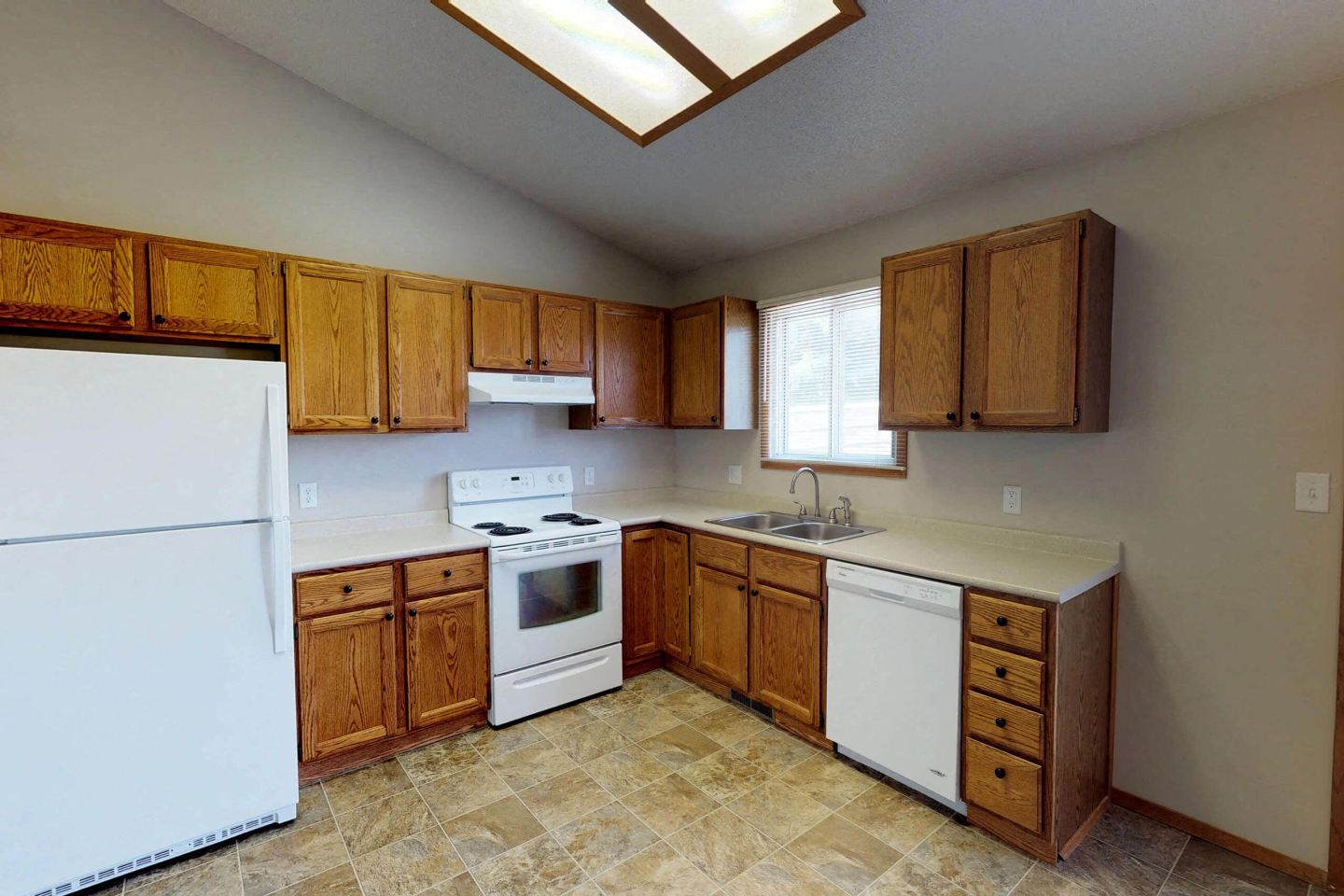 Cottage West Twin Homes Image 32
