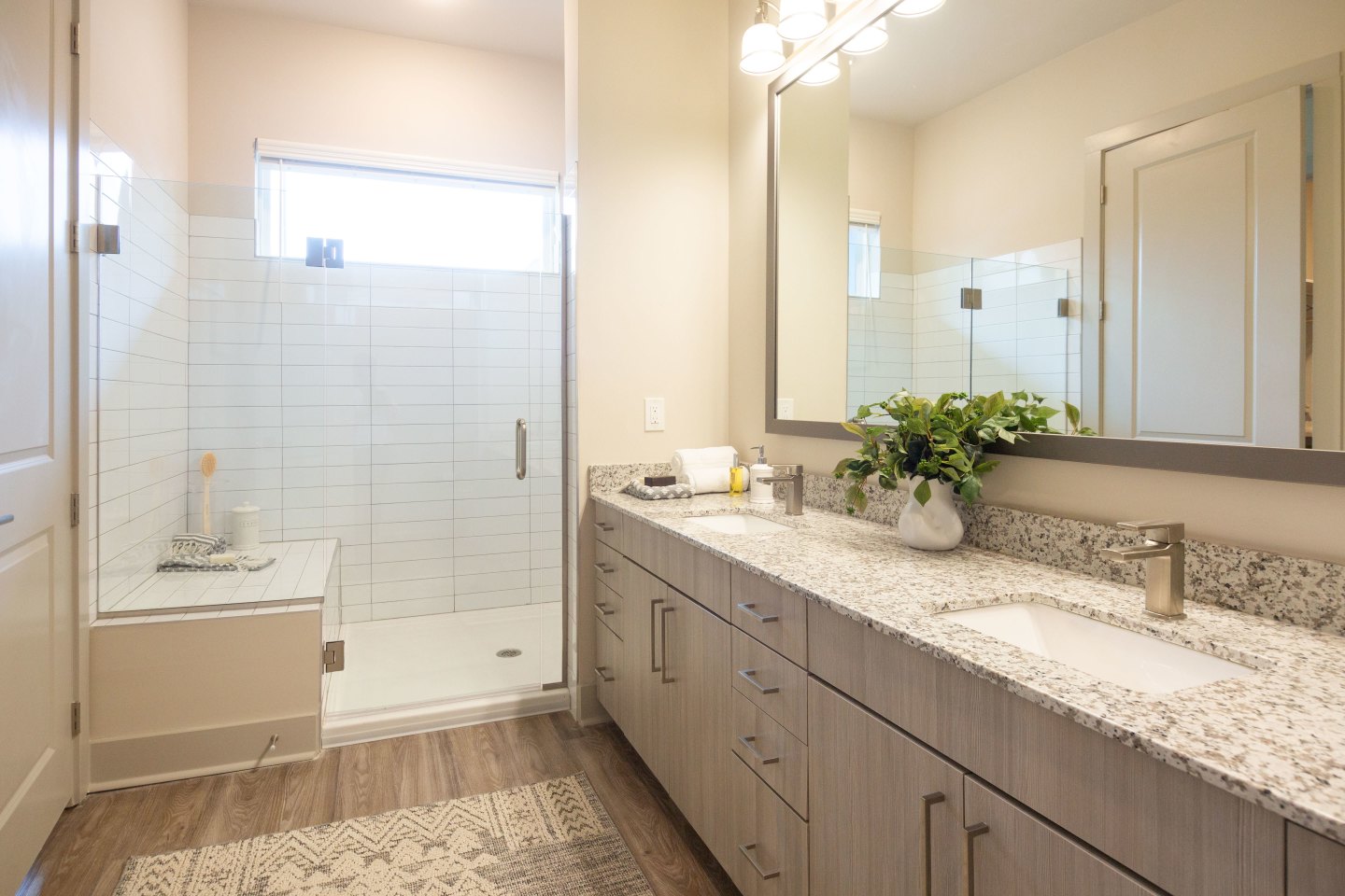 The Landing Residences Image 9