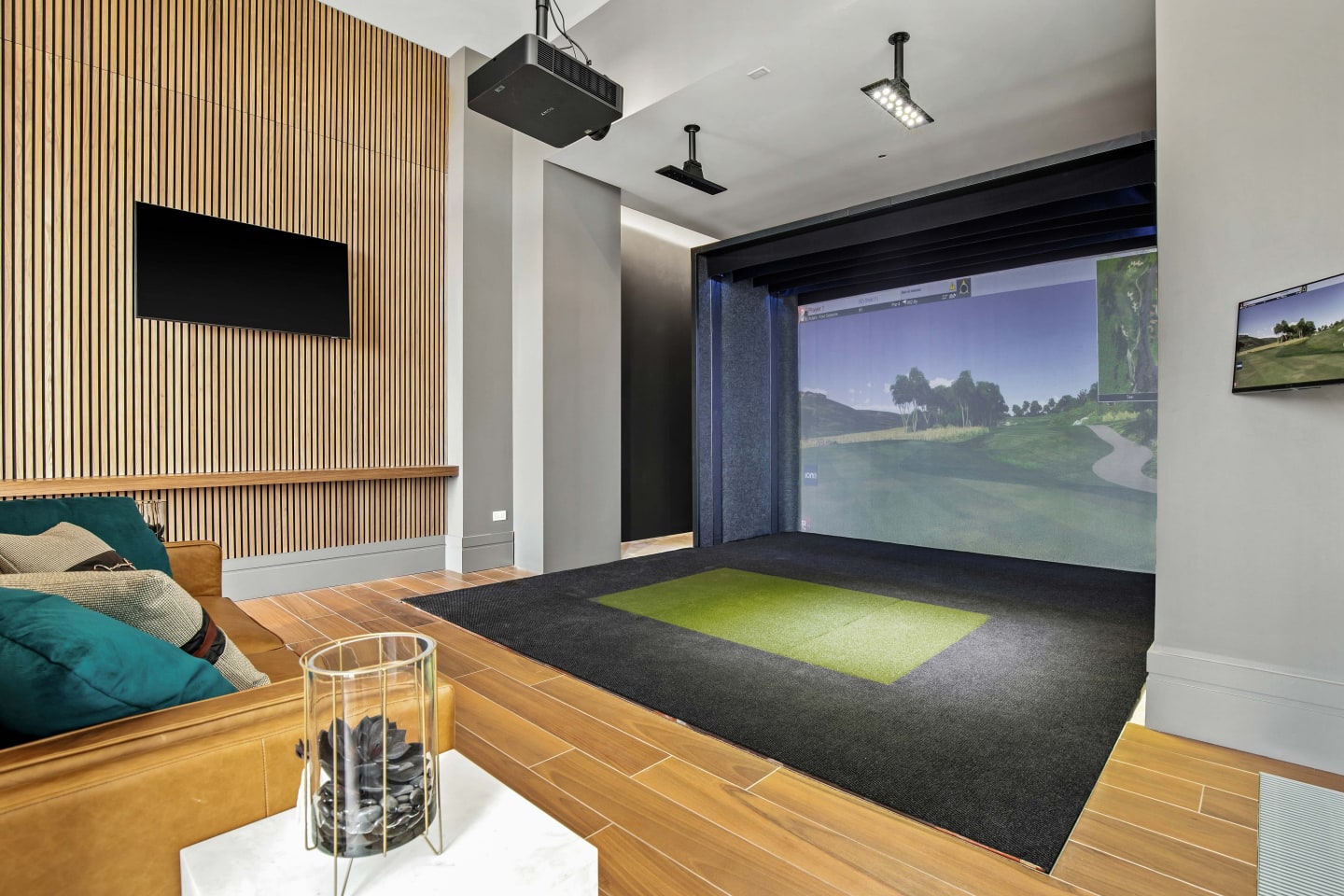 One Oak Brook Commons Image 38