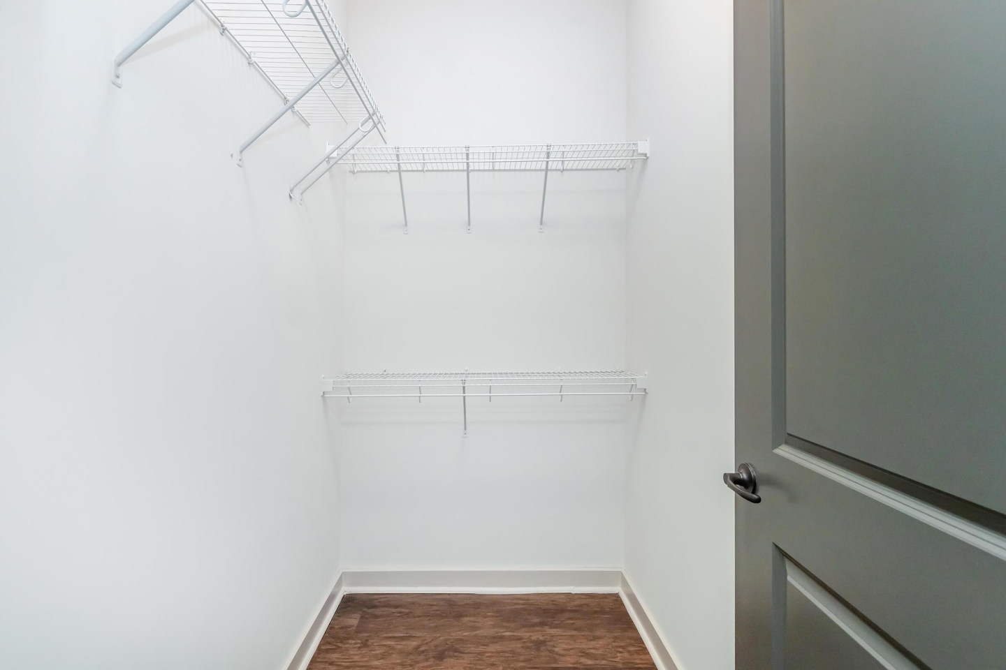 1810 Belcourt Image 37