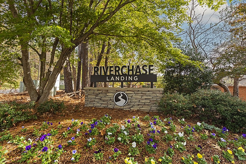 Riverchase Landing Image 11