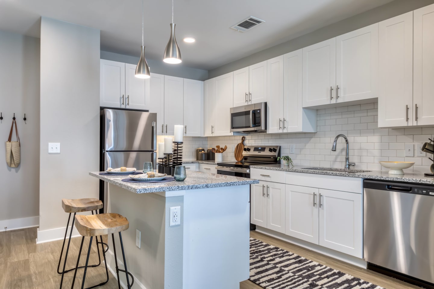 The Pointe at Davis Creek Image 23