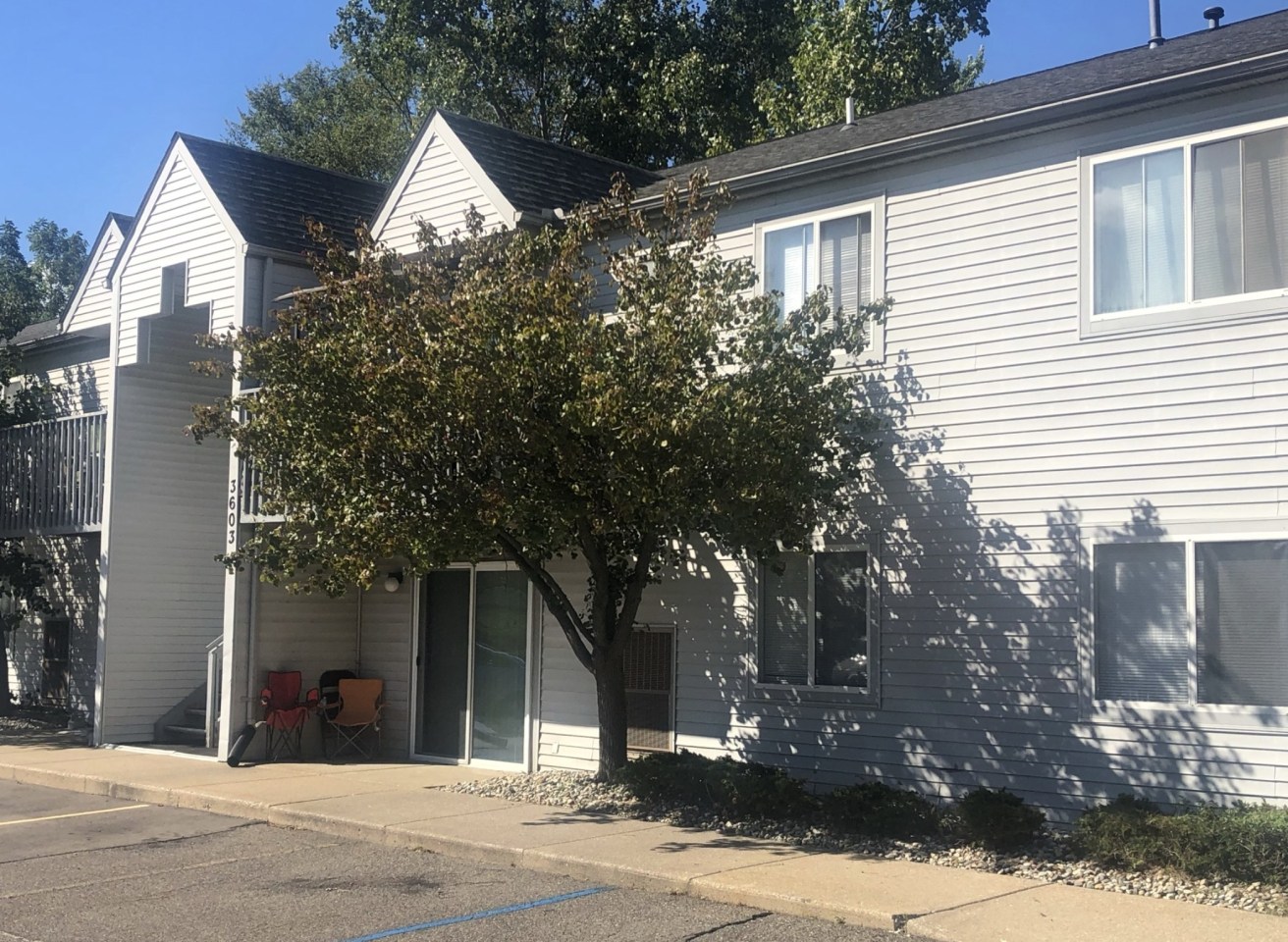 Greyberry Apartments Image 3