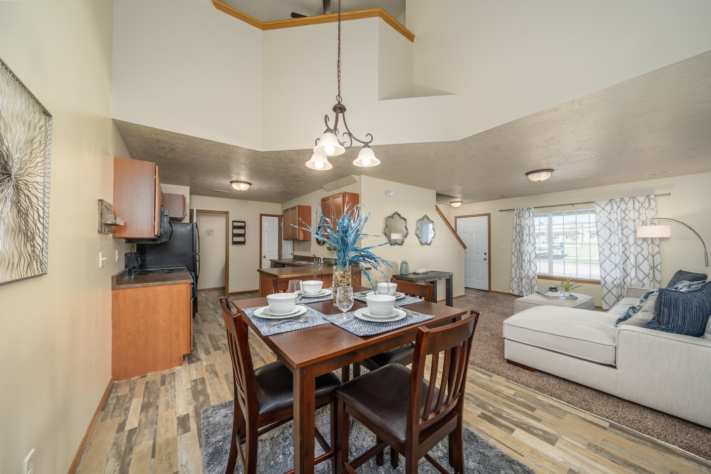 Prairies Edge Townhomes Image 8