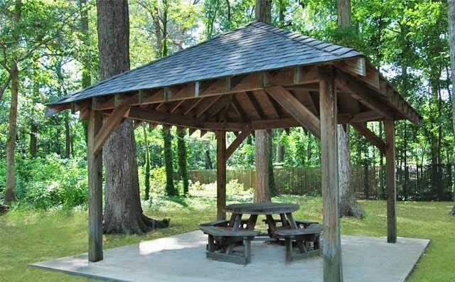 Fox Hill Village Image 4