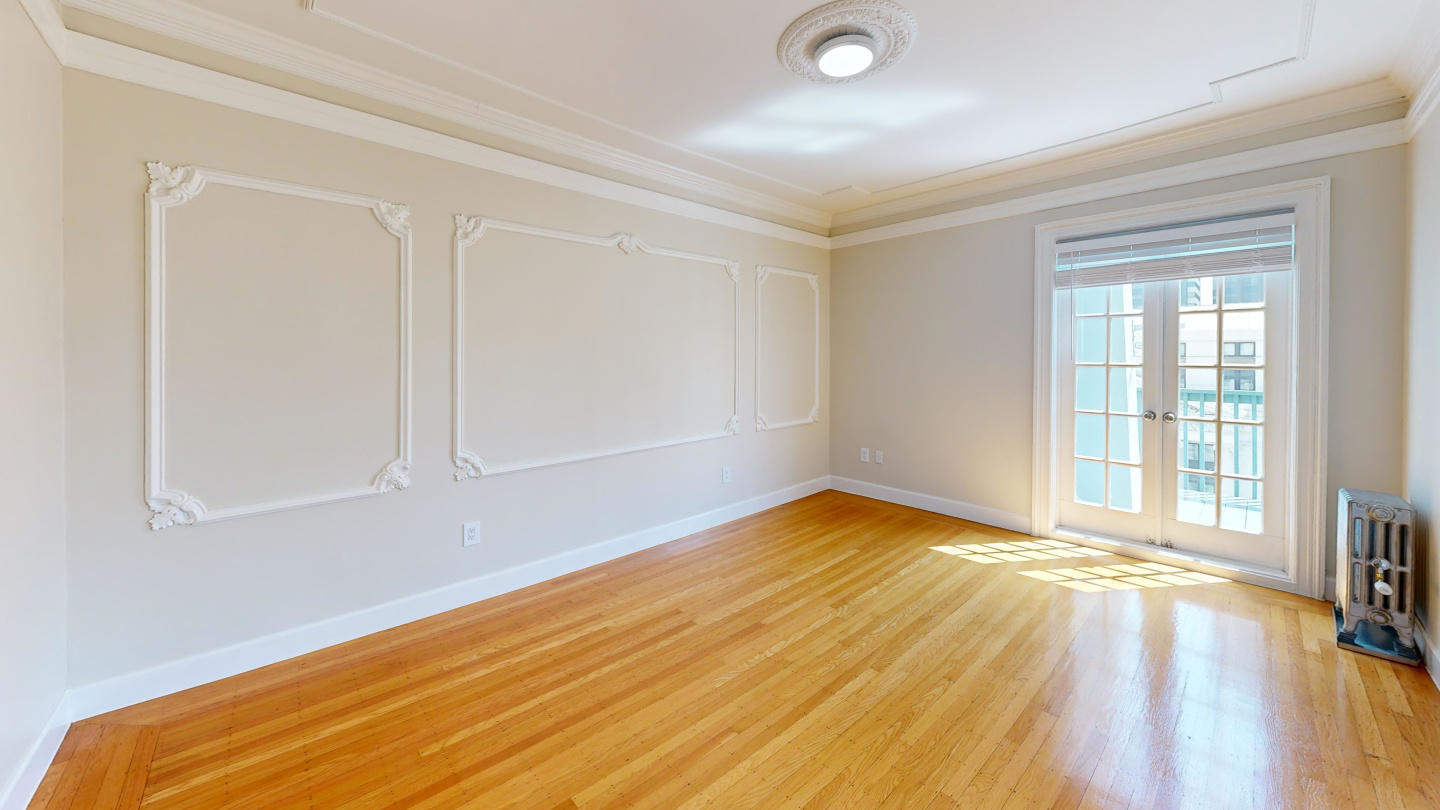 621 Stockton Image 17