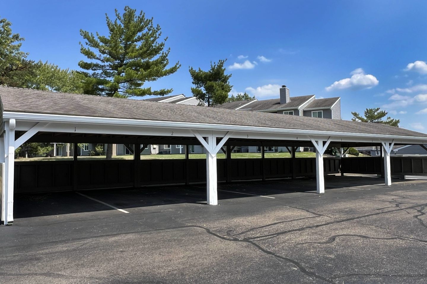 Deercross Apartments Image 34