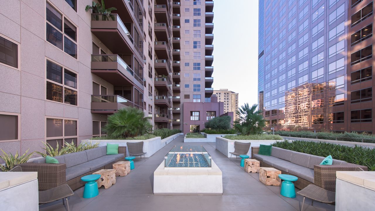 255 Grand Image 4