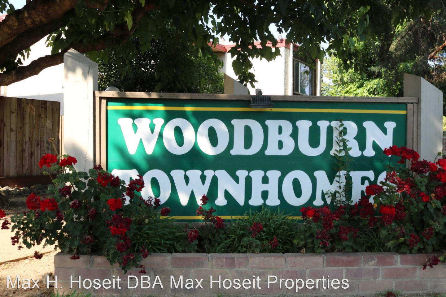 Woodburn Townhomes Image 2
