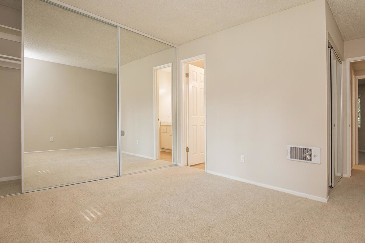 Wateridge Apartment Homes Image 9