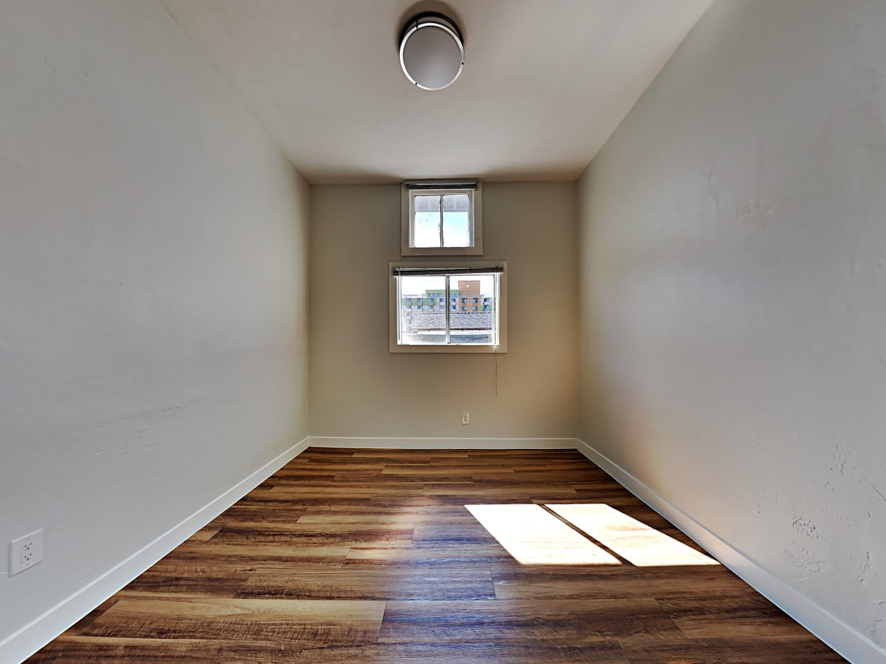 553 Sycamore Image 10