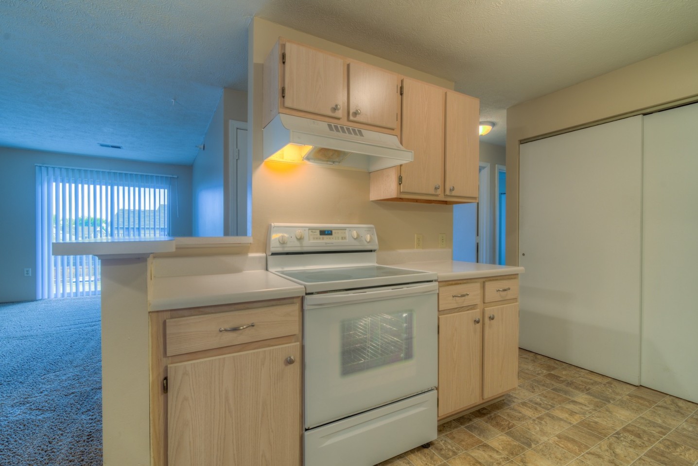 Cambridge Apartments Image 15