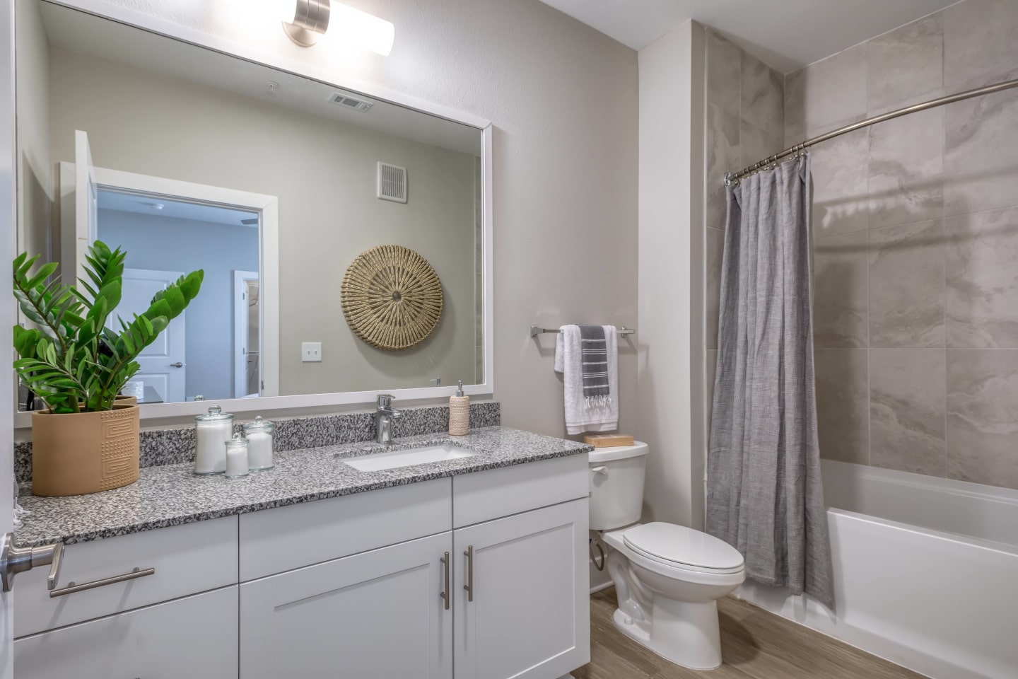 The Pointe at Davis Creek Image 27