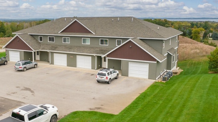 Headwaters Apartments Image 2