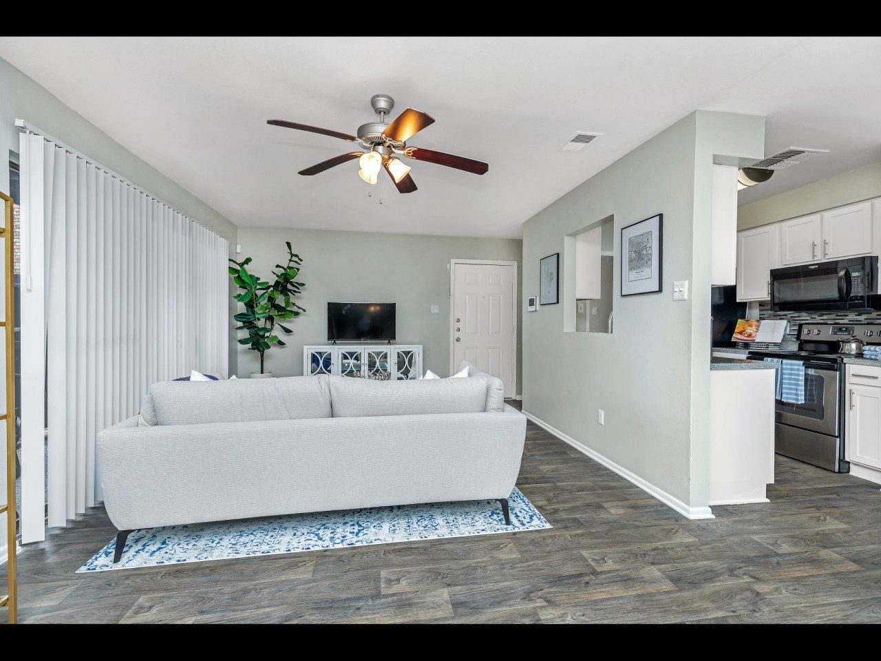 Barringer Square Image 23