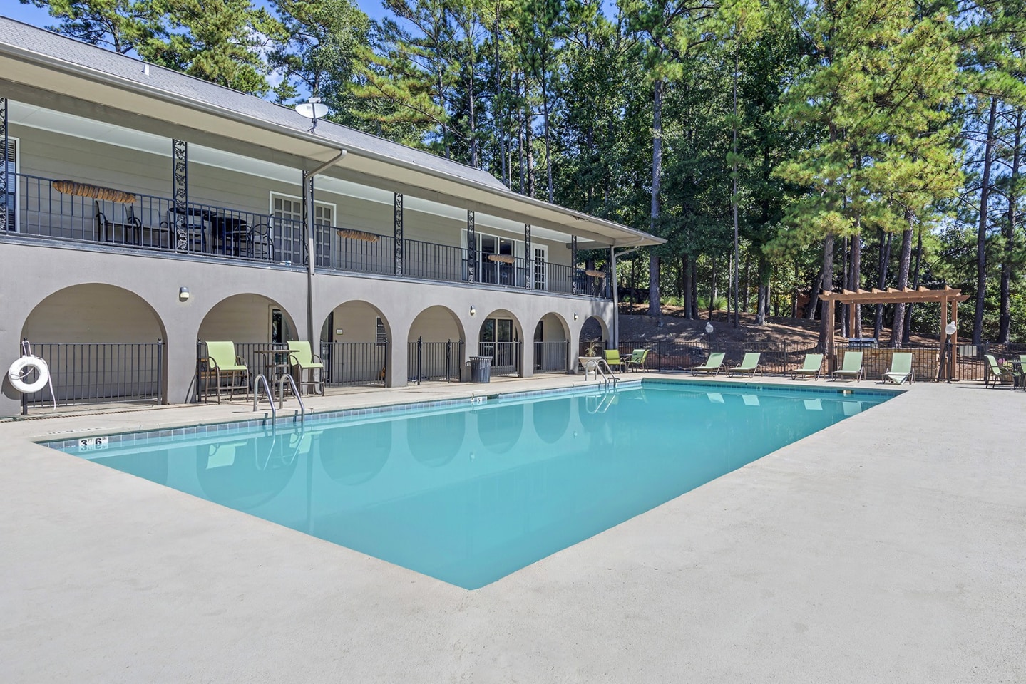 Riverchase Landing Image 19