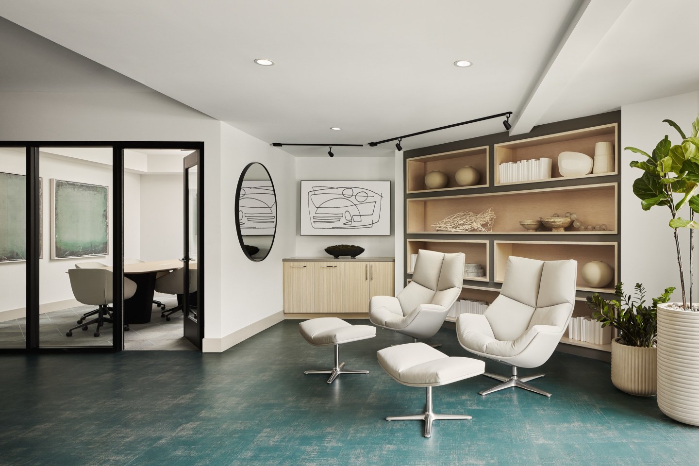 Santal Thousand Oaks Image 19