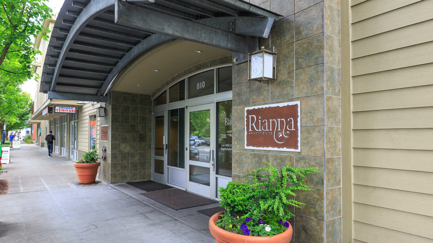 Rianna Image 4