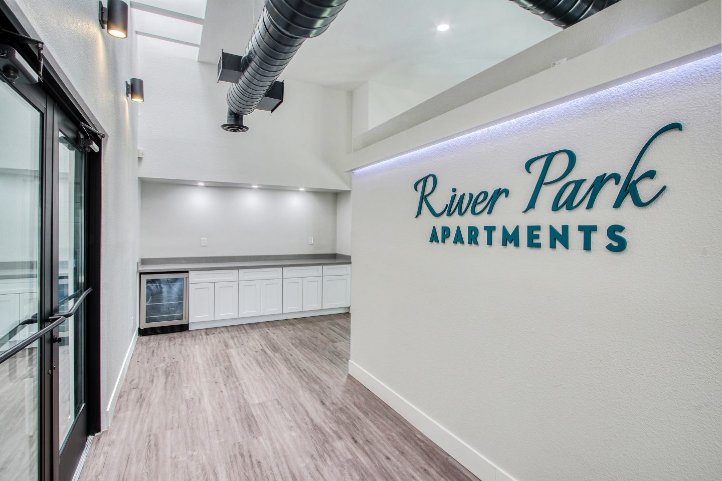River Park Apartments Image 13