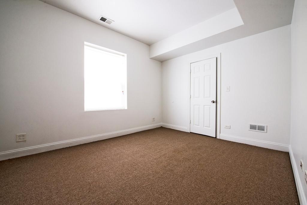 4853-59 S Prairie Image 10