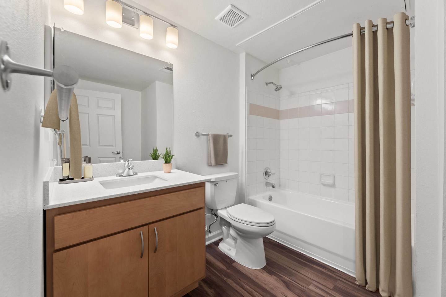 Sandy Creek Apartments - Affordable Housing Image 17