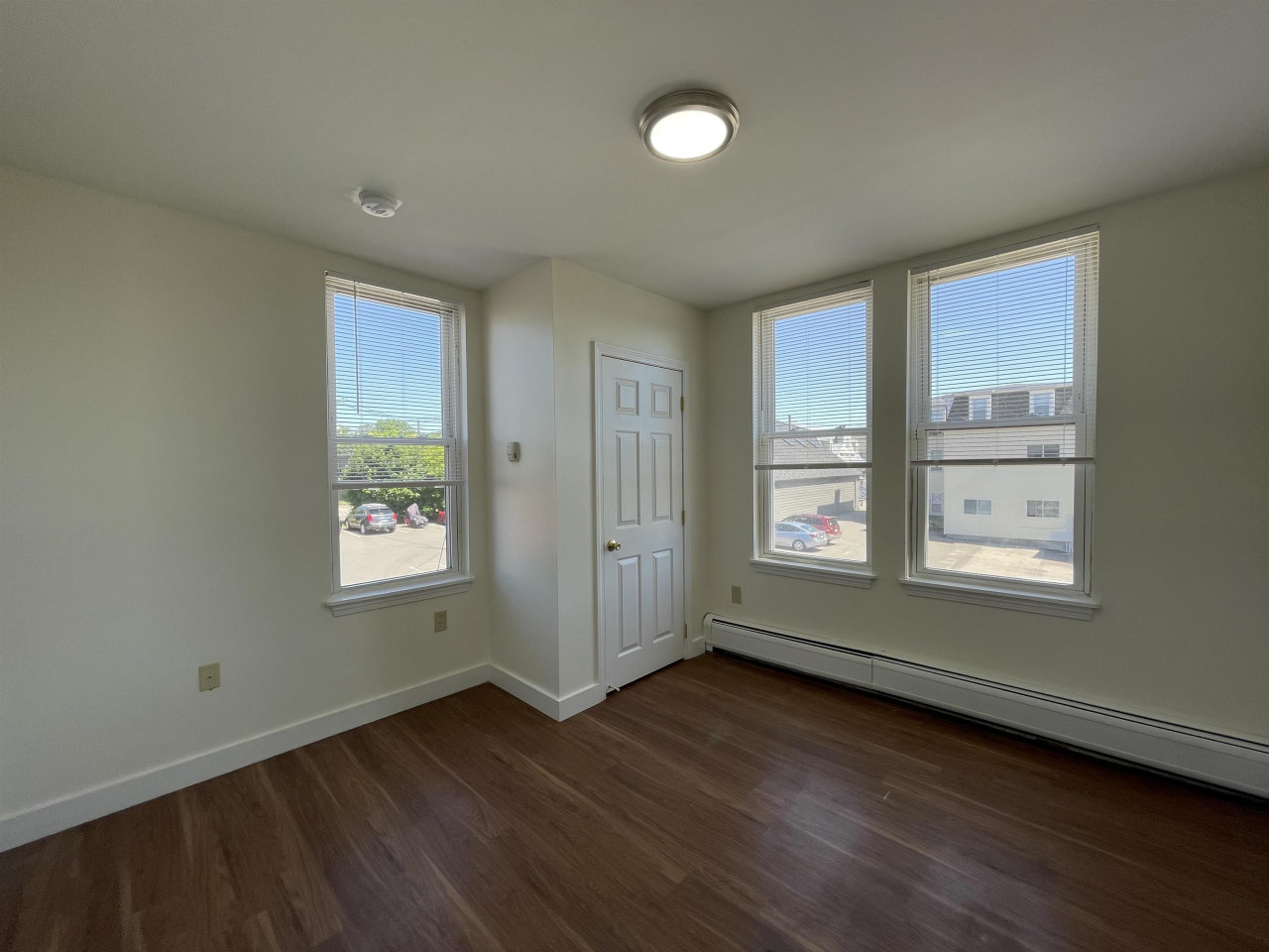 15 West Broadway Image 33