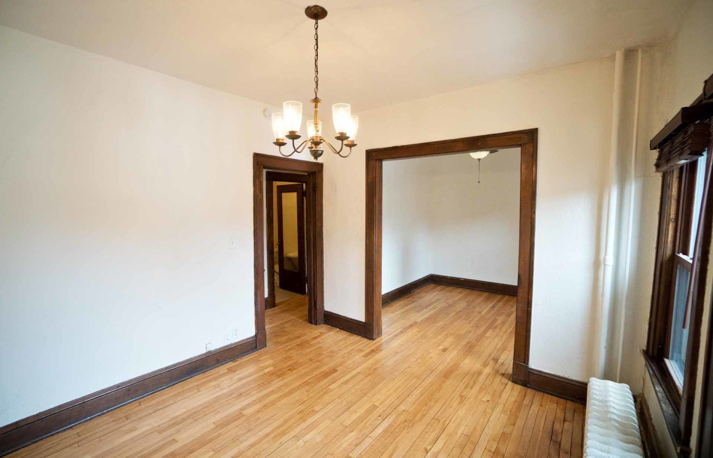 225 Place Apartments Image 10