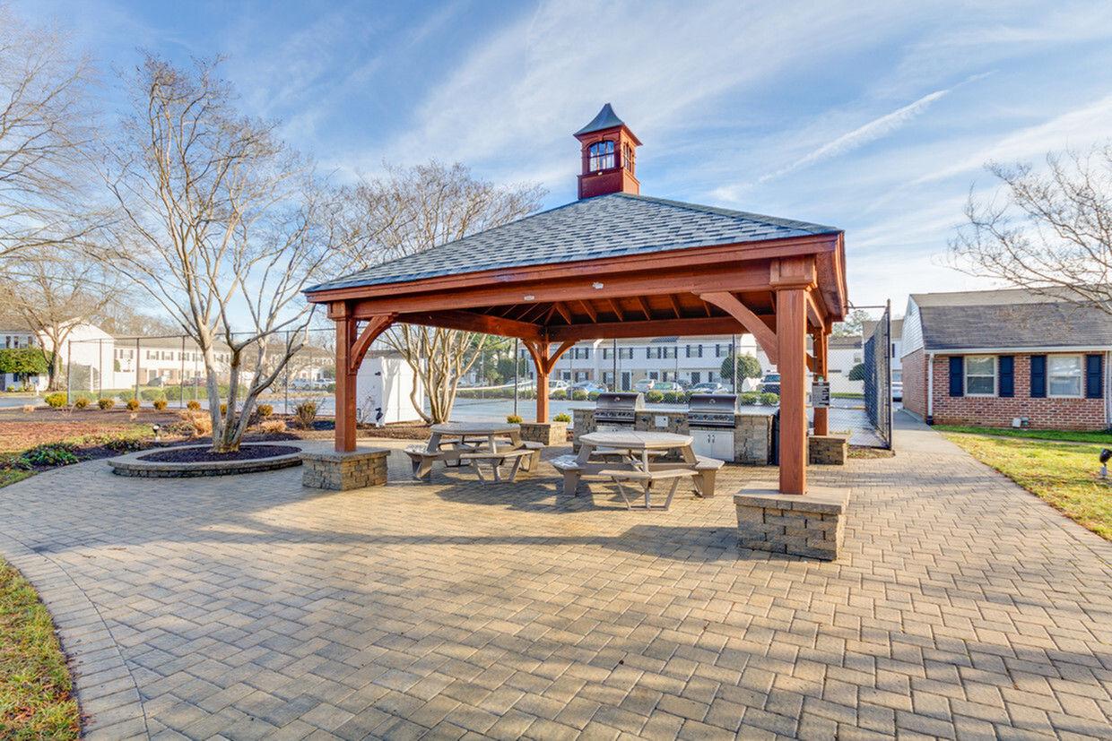 Ashland Towne Square Image 3