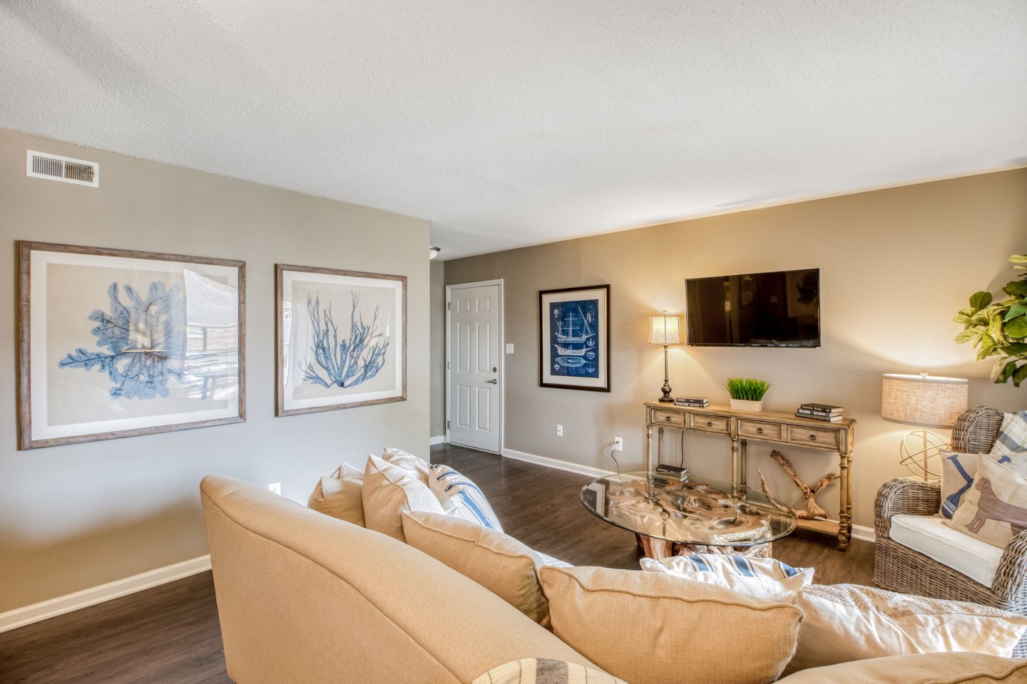 Northlake Village Apartments Image 15