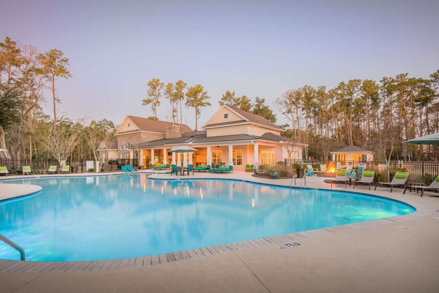 Arbor Village Image 4