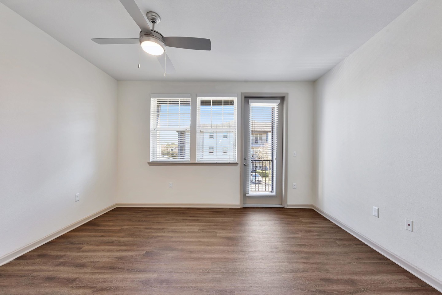 Gran Bay Apartment Homes Image 26