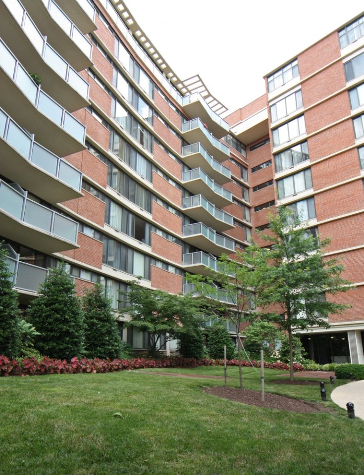 Calvert House Apartments Image 30