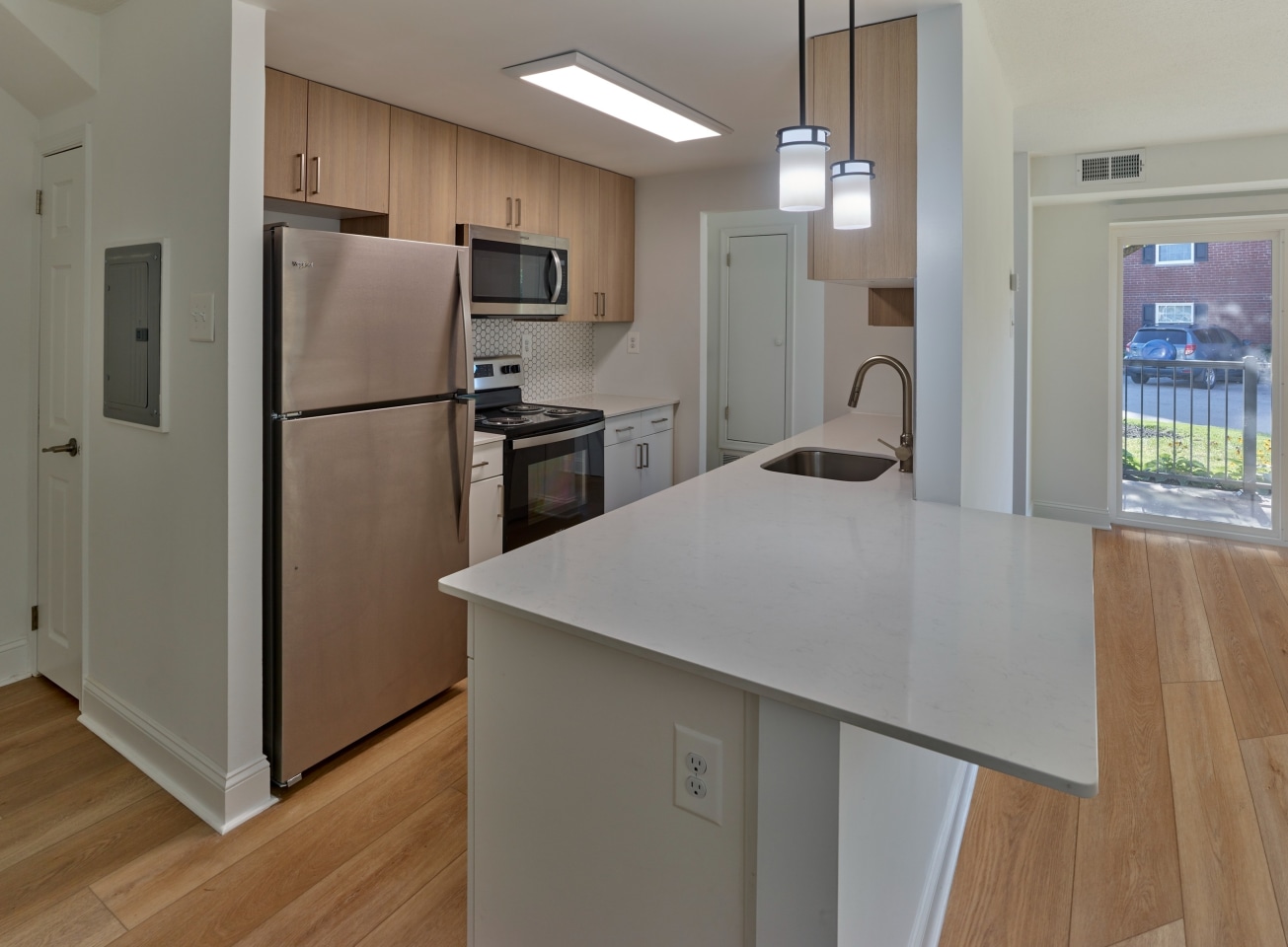 Delmont Apartments Image 1