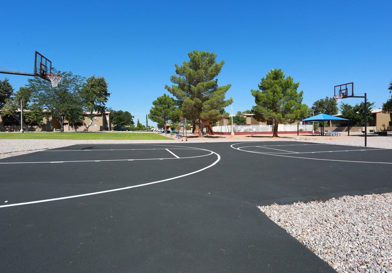 Vista Village Image 1