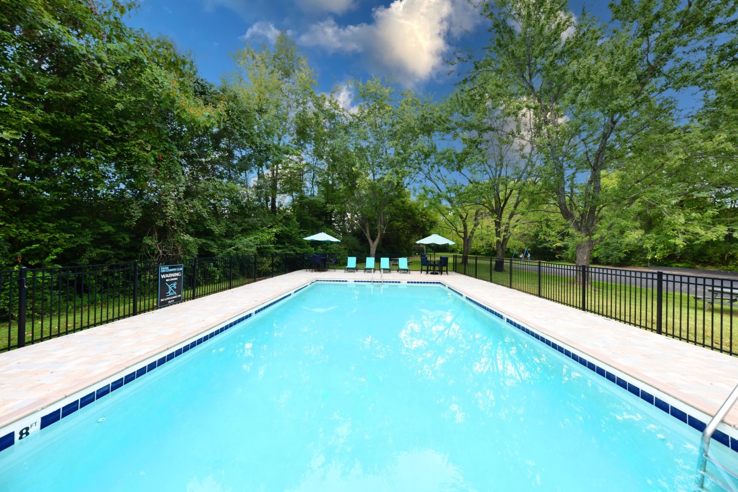 Park on Country Club Image 26
