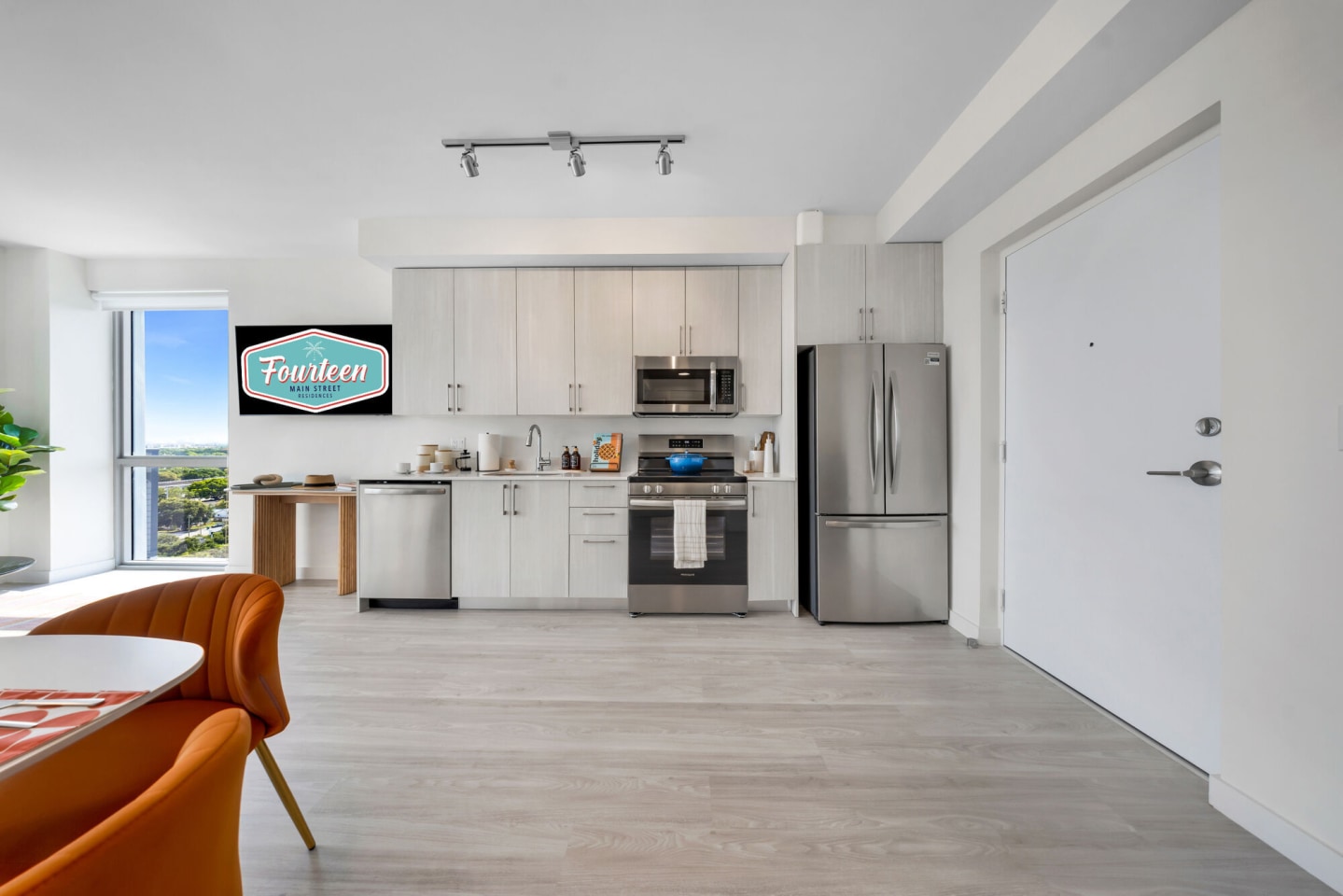 Fourteen Main Street Residences Image 8