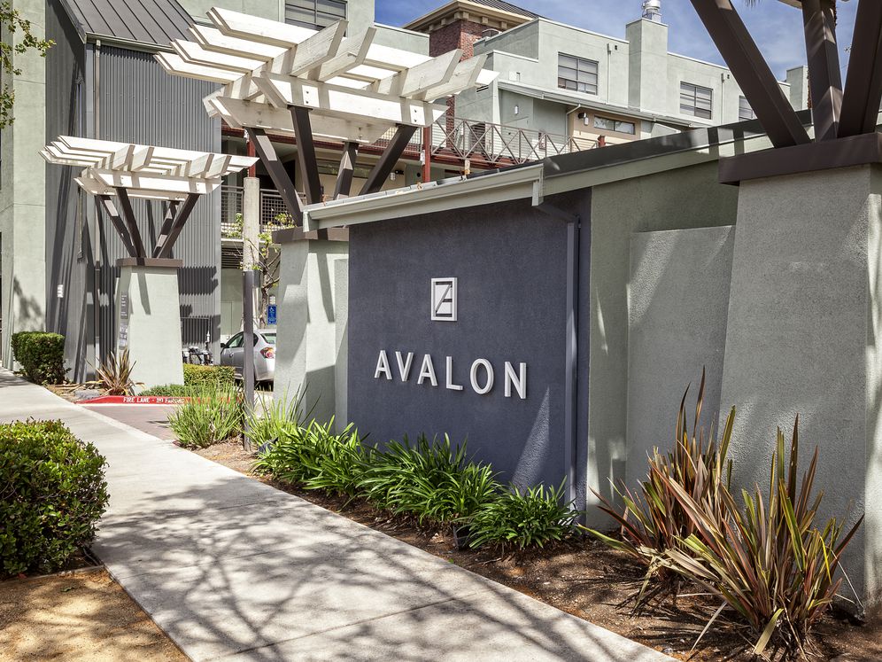 Avalon at Cahill Park Image 20