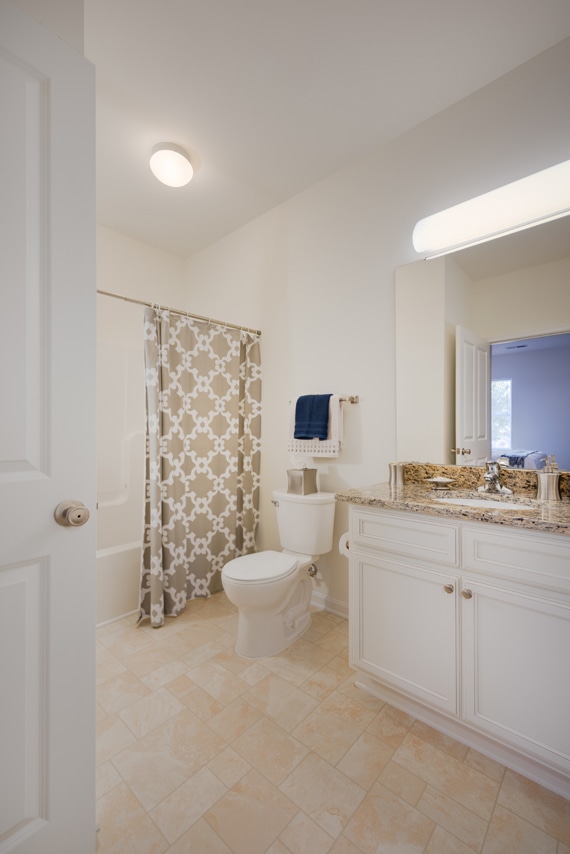 Residences at Jefferson Crossing Image 9