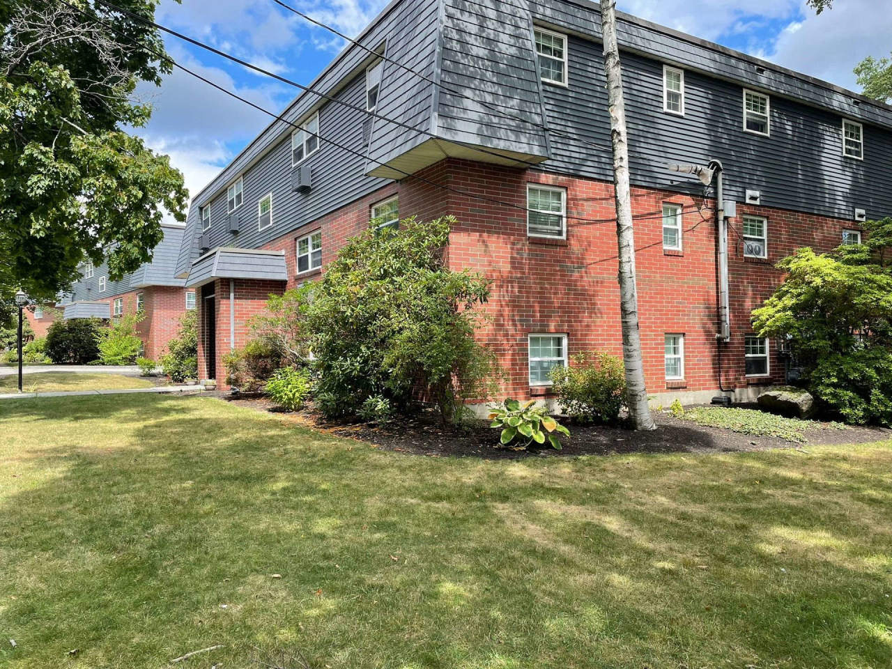 Green Hill Park Apartments Image 20