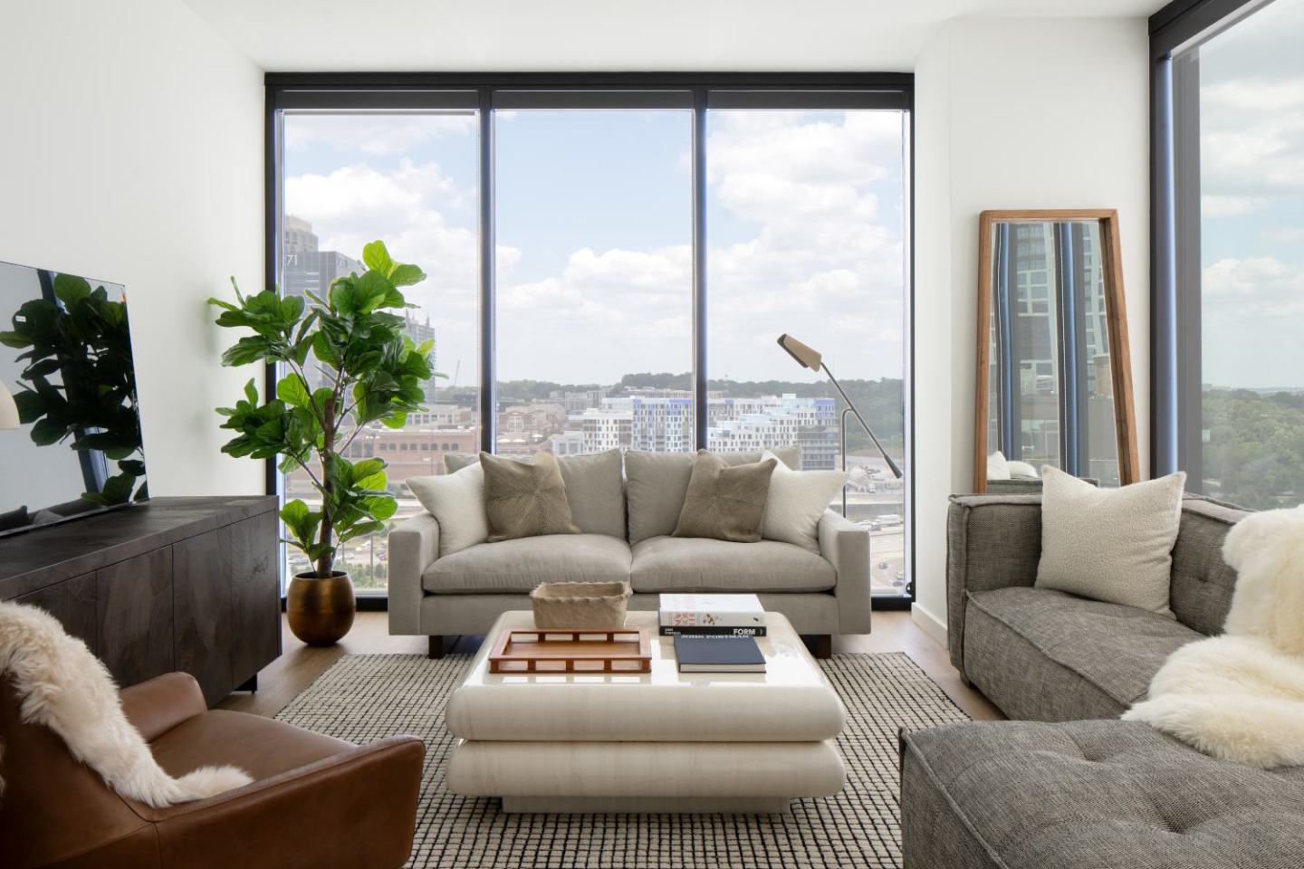Emmi Midtown Image 11
