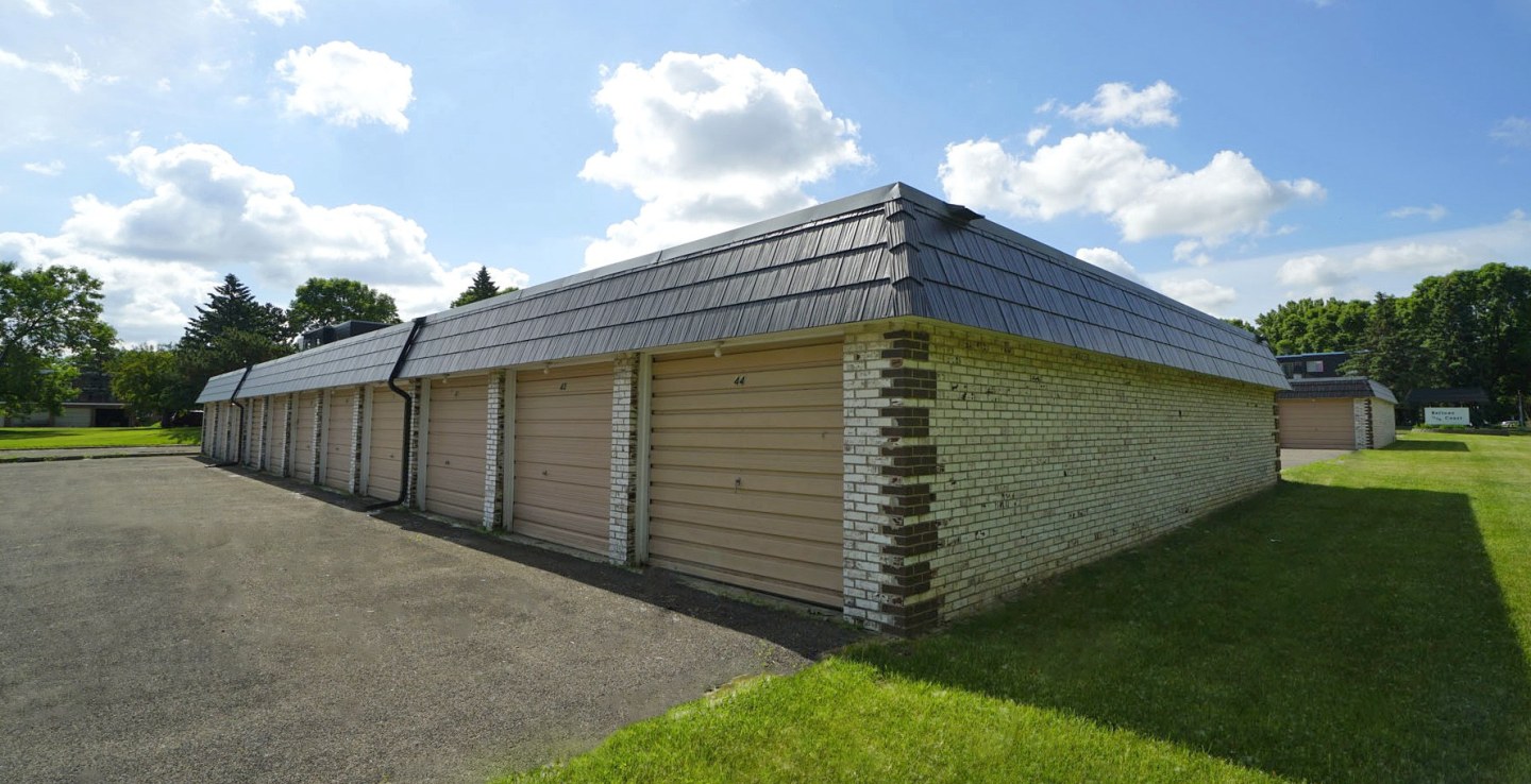 Bellows Court Image 23